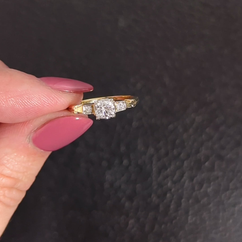0.40ct F-G VS DIAMOND VINTAGE ENGAGEMENT RING ROUND CUT TWO TONE GOLD ESTATE