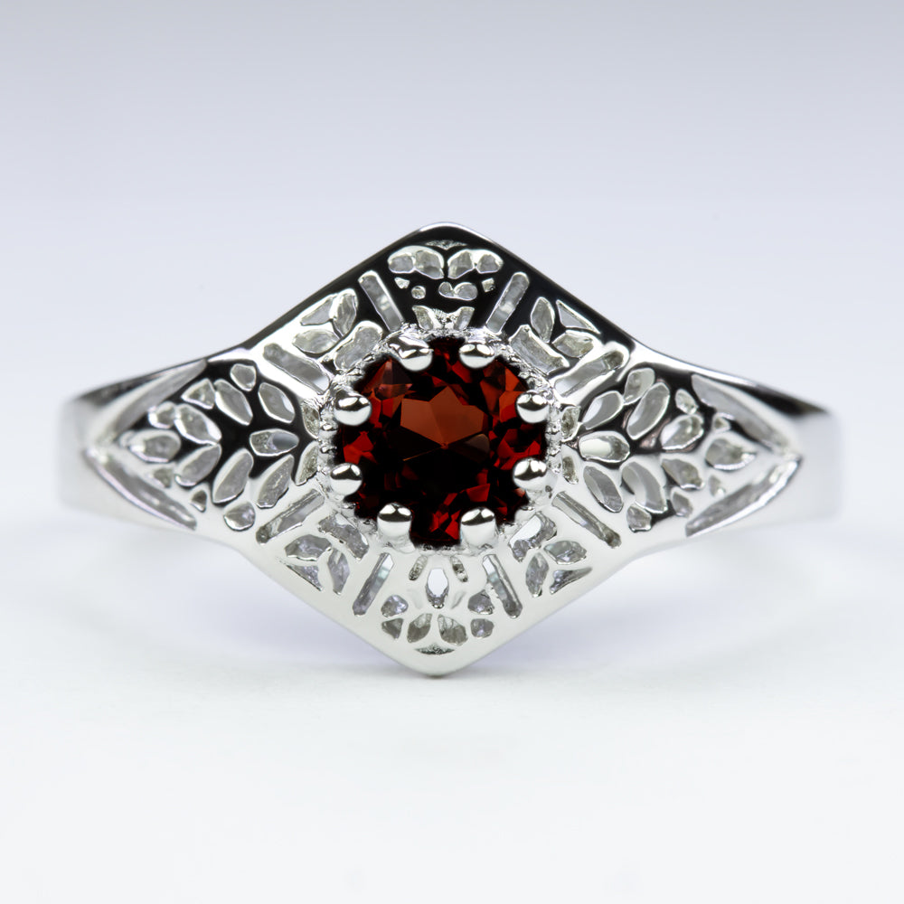GARNET STERLING SILVER RING VINTAGE STYLE FILIGREE GEMSTONE ART