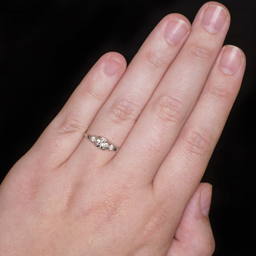 VINTAGE OLD EUROPEAN CUT 3 STONE ROUND DIAMOND PLATINUM ENGAGEMENT RING RETRO Ivy & Rose