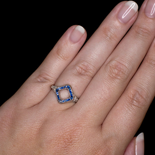 VINTAGE STYLE DIAMOND SAPPHIRE HALO ROUND CUSHION ENGAGEMENT RING