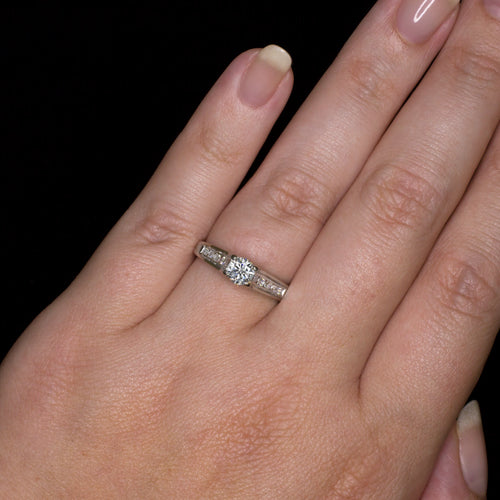 IDEAL CUT 3/4 CARAT ROUND BRILLIANT NATURAL DIAMOND ENGAGEMENT RING 1/2 CENTER