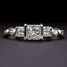 1.5ct VINTAGE H VS PRINCESS CUT NATURAL DIAMOND ENGAGEMENT RING 18K GOLD 3 STONE