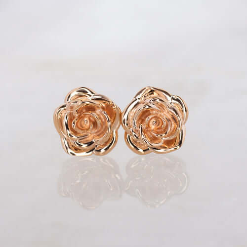 Angelica Gold Pearl Sakura Flower Stud Earrings – SKYE