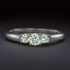 VERY GOOD CUT NATURAL DIAMOND ENGAGEMENT RING 3 STONE ROUND BRILLIANT CLASSIC