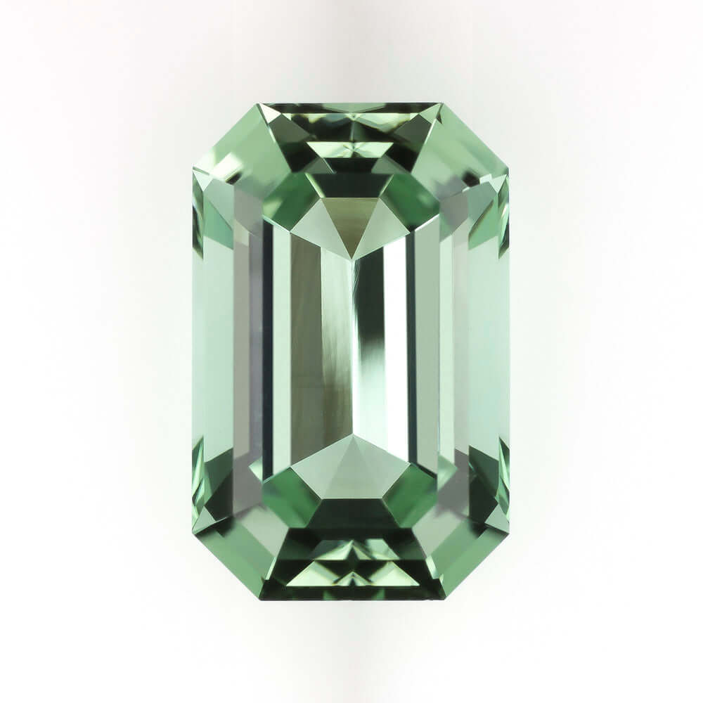 3.71ct MINT GREEN NATURAL TOURMALINE 11.5mm x 7.5mm EMERALD CUT LOOSE PENDANT