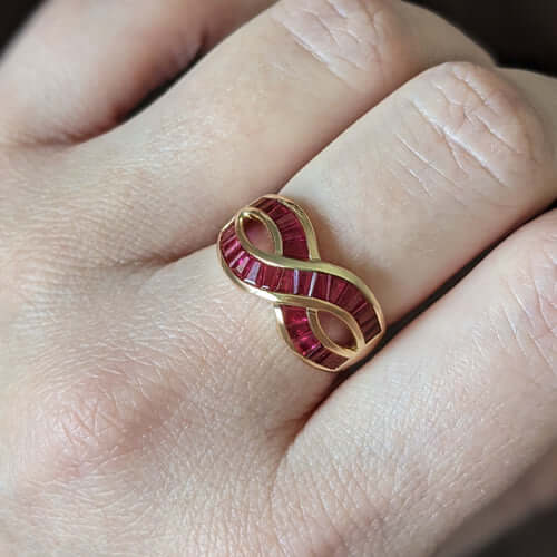 2ct NATURAL RUBY COCKTAIL BAND YELLOW GOLD RING CRISS CROSS INFINITY RING ESTATE Ivy & Rose