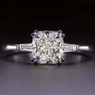 2.63ct CERTIFIED I VVS2 DIAMOND ENGAGEMENT RING CUSHION SHAPE CUT 3 STONE 2.5ct