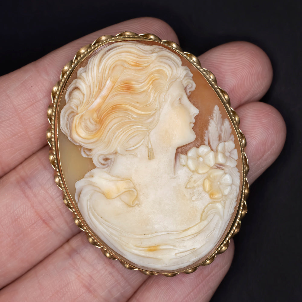 VINTAGE CAMEO PENDANT YELLOW GOLD ANTIQUE NECKLACE HAND CARVED ESTATE TWO TONE Ivy & Rose