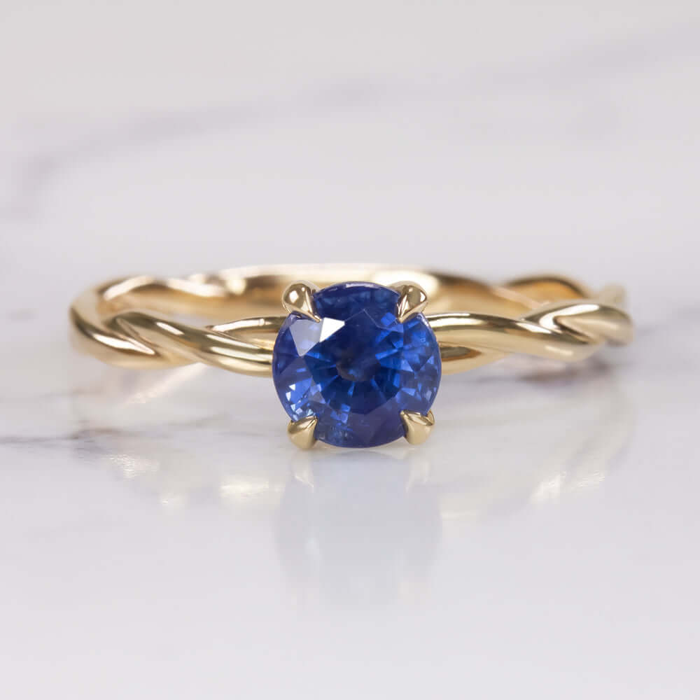 BLUE SAPPHIRE SOLITAIRE RING 14k YELLOW GOLD TWIST ROUND CUT NATURAL COCKTAIL