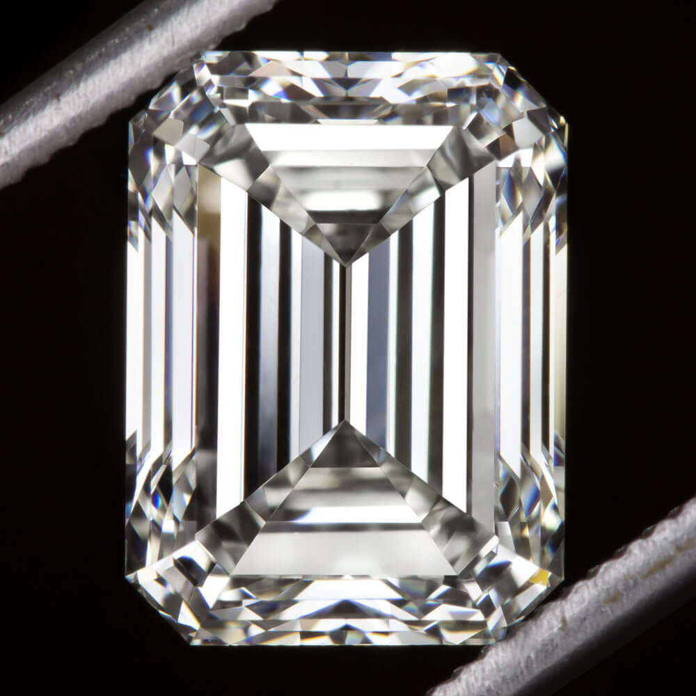 2.5 CARAT GIA CERTIFIED J VS1 DIAMOND EMERALD CUT NATURAL ENGAGEMENT LOOSE STEP
