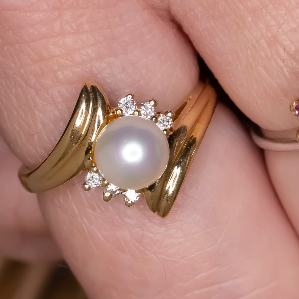PEARL DIAMOND COCKTAIL RING 14k YELLOW GOLD ESTATE NATURAL BYPASS ANNIVERSARY Ivy & Rose