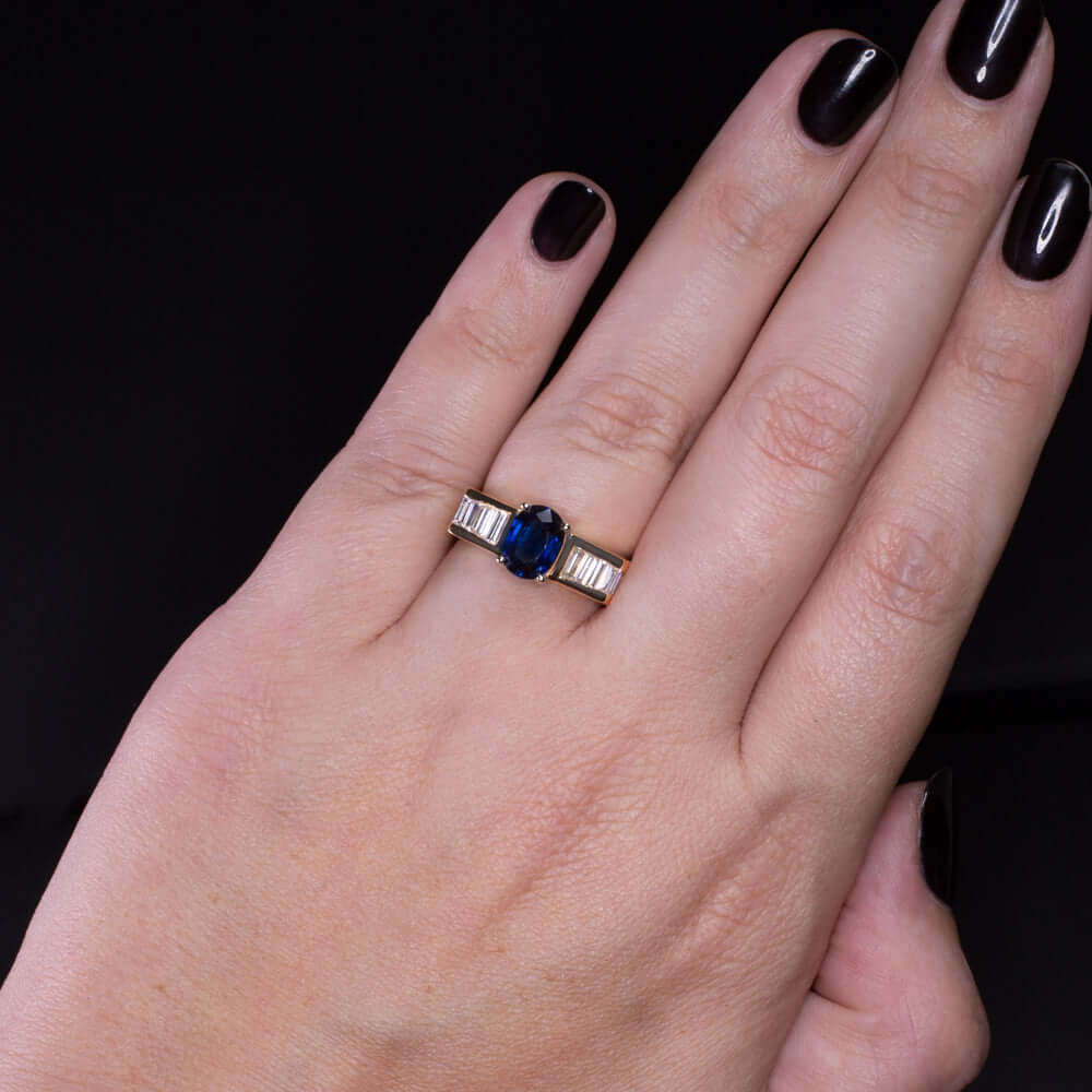 SAPPHIRE DIAMOND COCKTAIL RING 10 GRAM YELLOW GOLD SQUARE