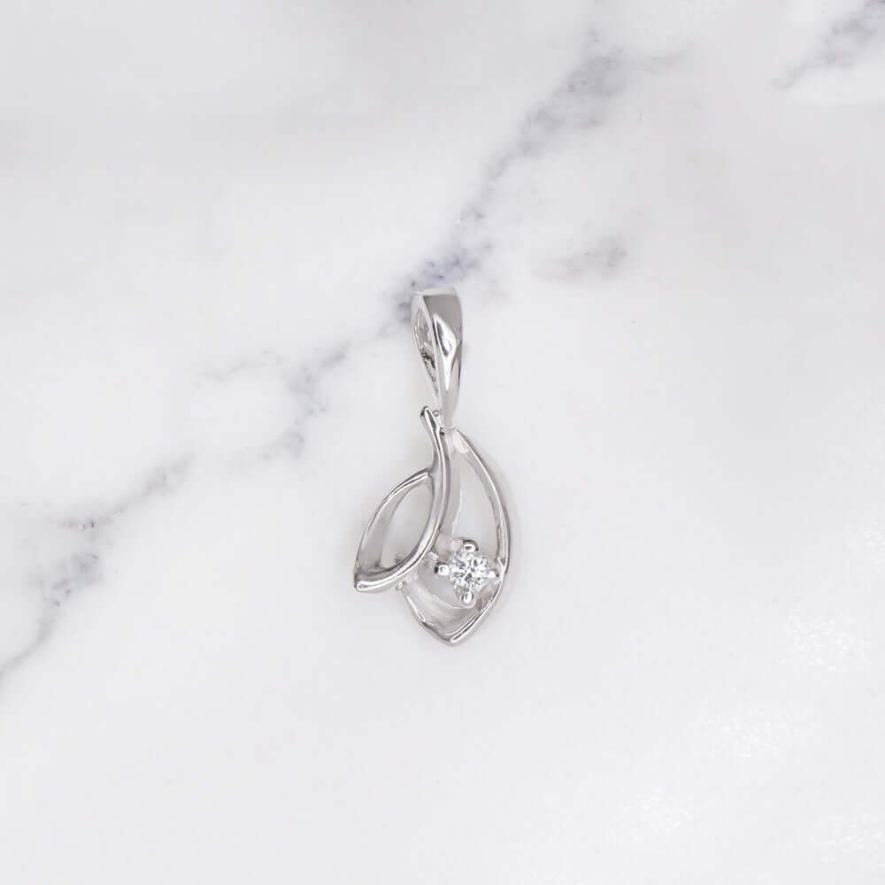 F VS DIAMOND PENDANT LEAF NATURAL 14k WHITE GOLD NECKLACE DAINTY SMALL EVERYDAY