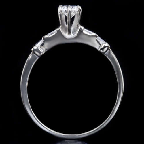 1/2CT ROUND DIAMOND ENGAGEMENT RING G VS CENTER 18K WHITE GOLD BAGUETTE COCKTAIL