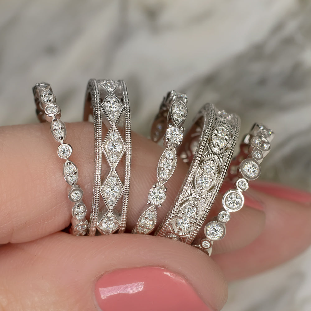 VINTAGE STYLE ART DECO ROUND CUT DIAMOND WEDDING BAND STACKABLE RING  ENGRAVED